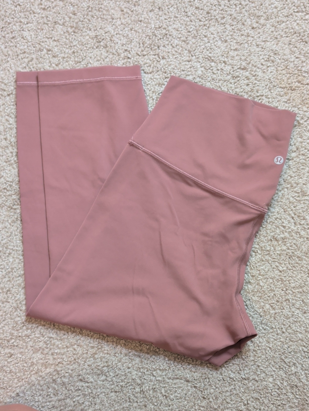💗 Lululemon Athletica 💗 Capri Leggings Dusty Rose sz 12 EUC